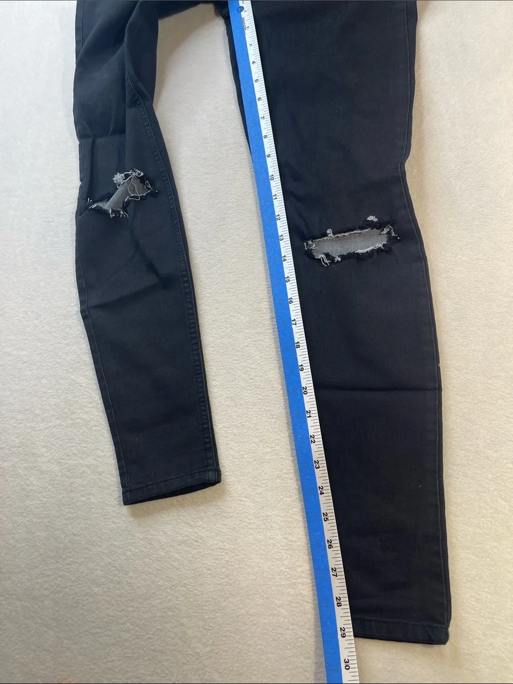 Free People Black WOMENS SKINNY  W26 Jeans Label Detail DISTRESSED YKk